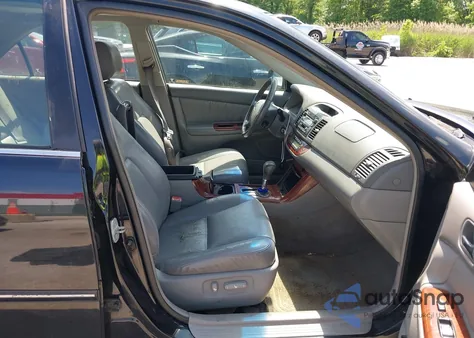 2005 Toyota Camry Xle V6 from USA, damaged, VIN 4T1BF32K75U106965